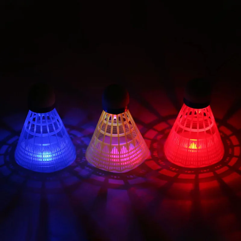Hot Selling Children Adult Entertainment Training Shuttlecock Durable Beating Noctilucent LED Badminton