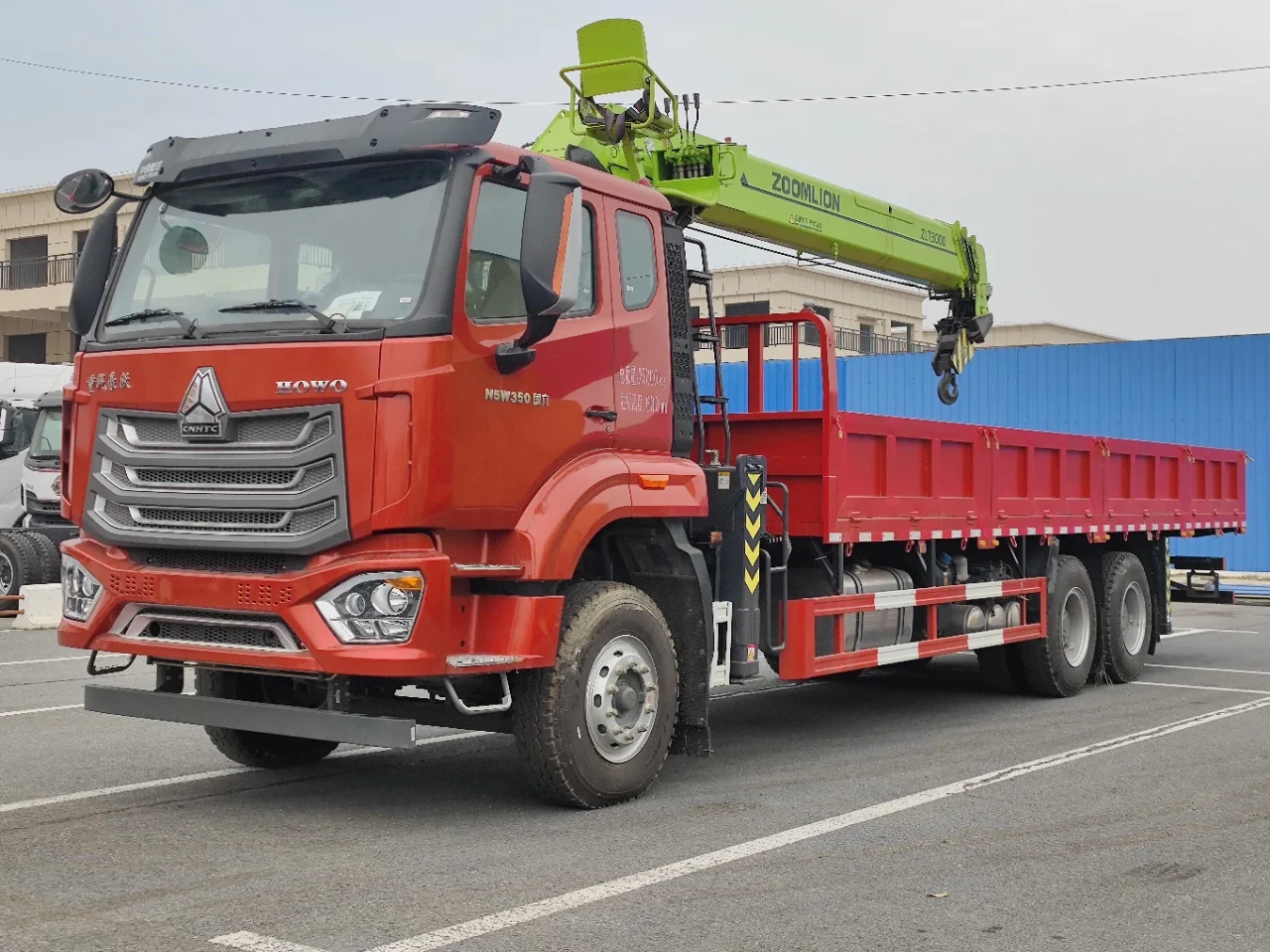 HOWO  6x4 Truck Mounted Crane  14 Ton Telescopic Knuckle Boom Crane Truck for Sale