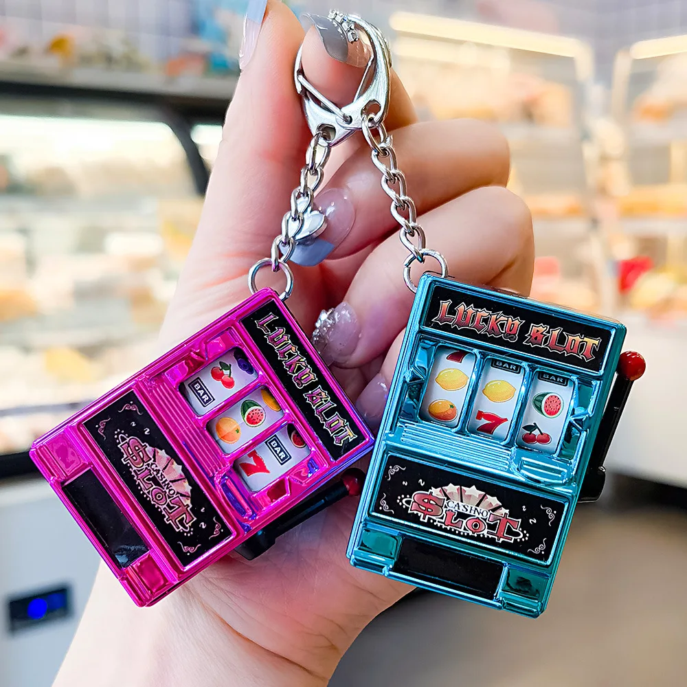 Cheap Game Winning Best Friend Gift Toy Key Holder Coin Games Console Creative Slot Retro Mini Fruit Machine Keychain