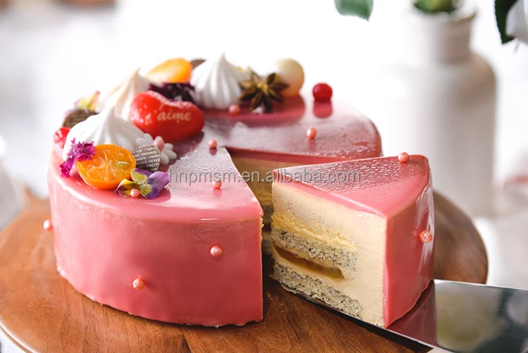 tort-glazur-iagody-sloi