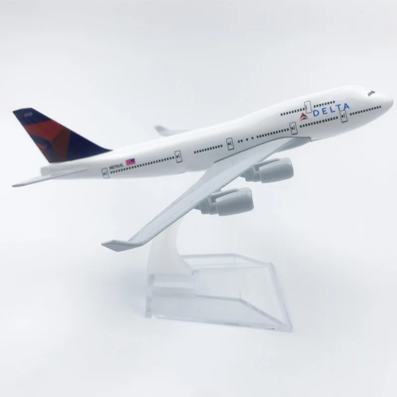 1/400 Aircraft Models Boeing 747 Delta Airlines 16cm Alloy B747 Airplane Toy Children Kids Gift for Collection