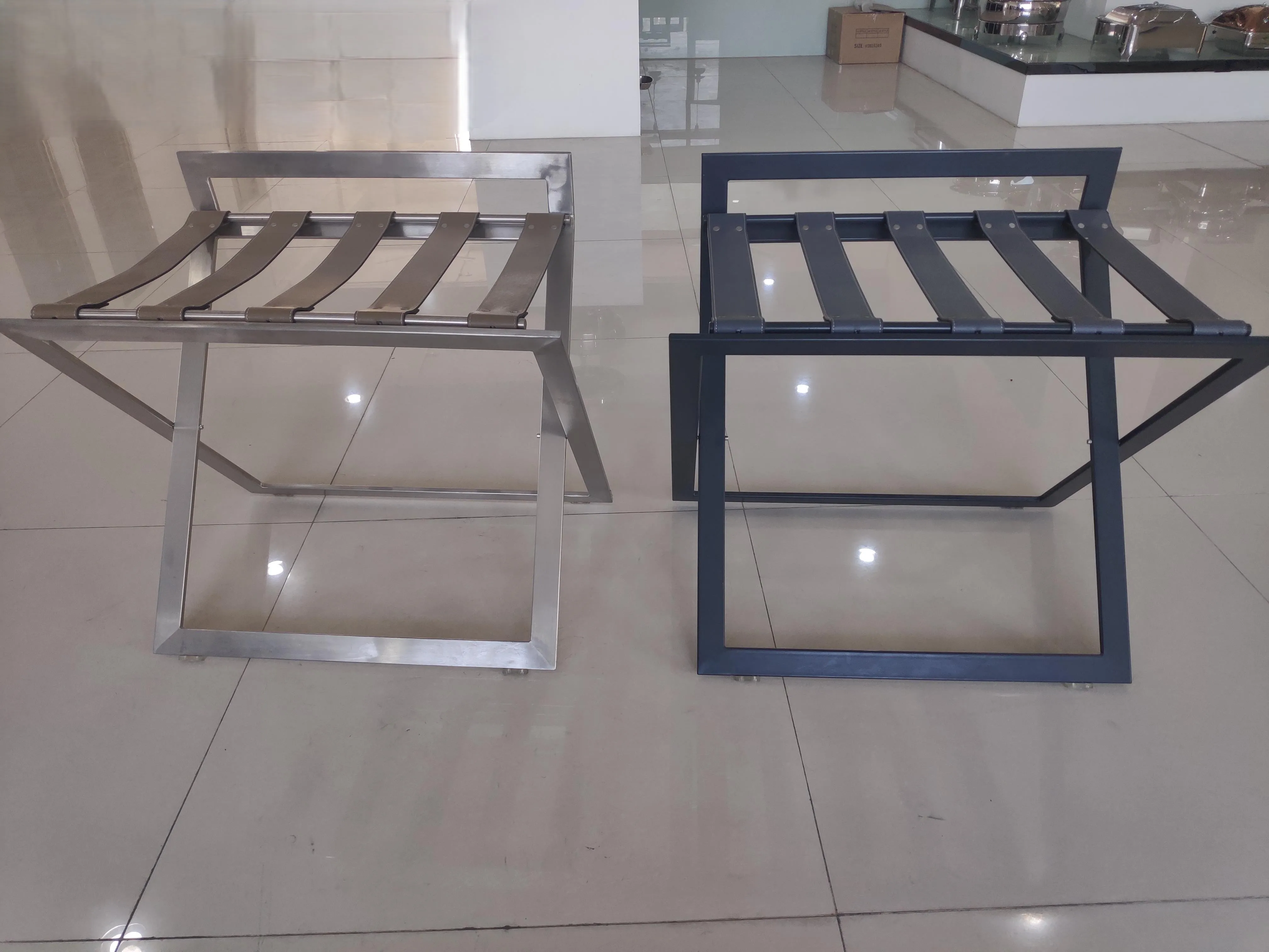 Factory wholesale high-end hotels and restaurants stainless steel PU belt luggage rack