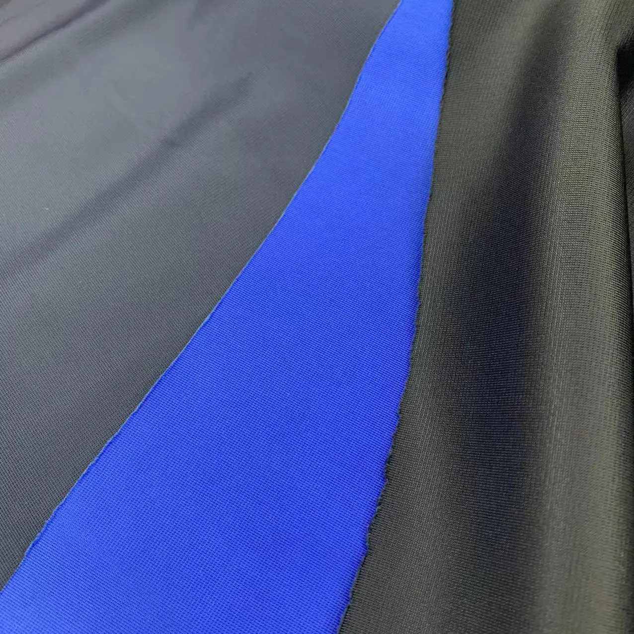 100%polyester 75D sportswear super poly tricot fabric Suitable for school uniforms, autumn clothes, winter clothes, etc.