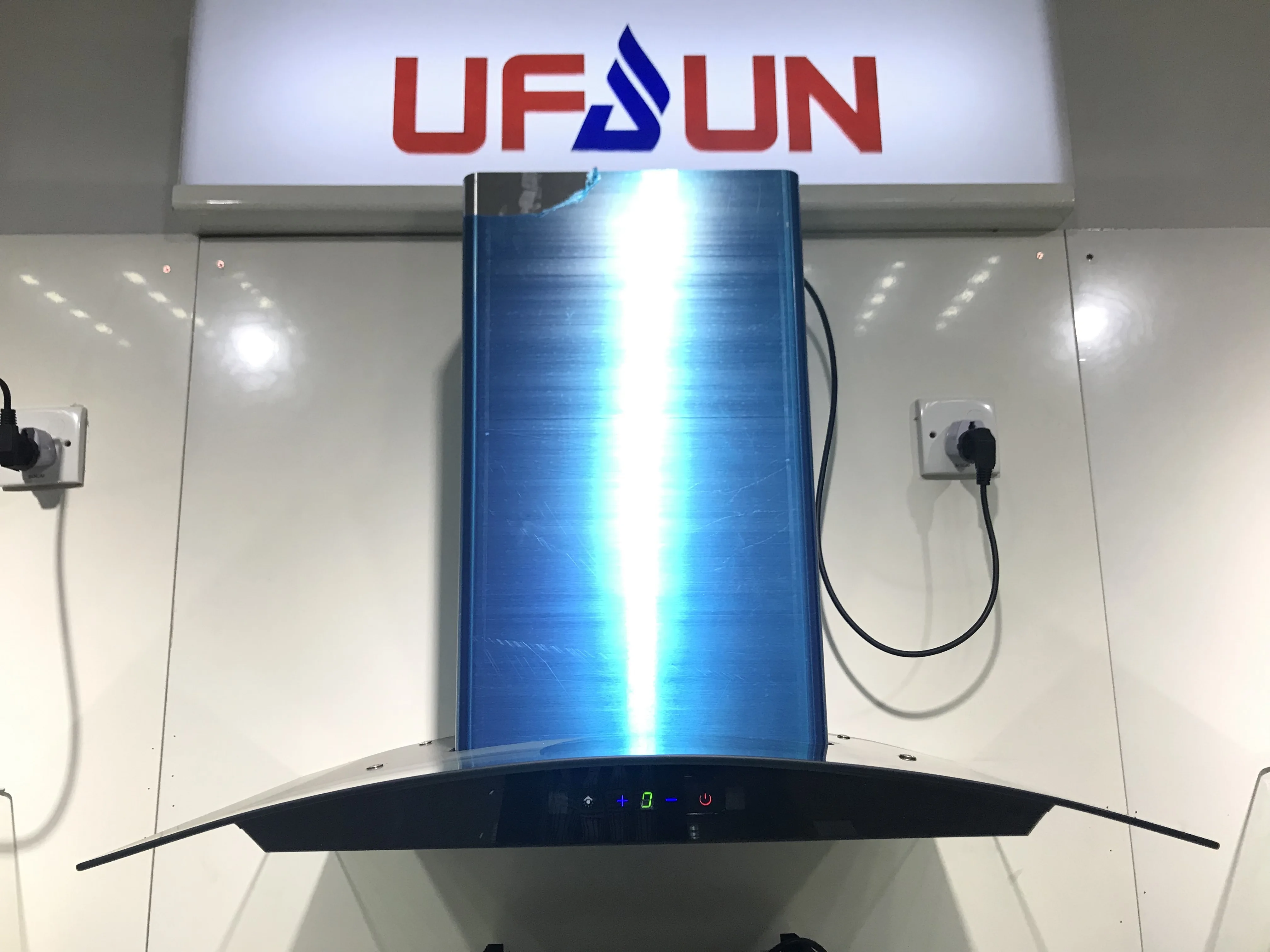 Home Appliance 3 Speed Touch Control Stainless Steel 900 mm Aluminium Filter 24# Copper Motor Range Hood