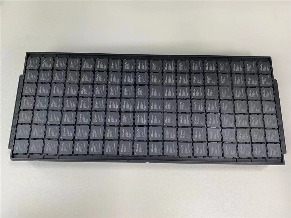 XCR3256XL-12PQG208I New Original IC CPLD 256MC 10.8NS 208QFP CoolRunner XPLA3 Chip Electronic Components In Stock