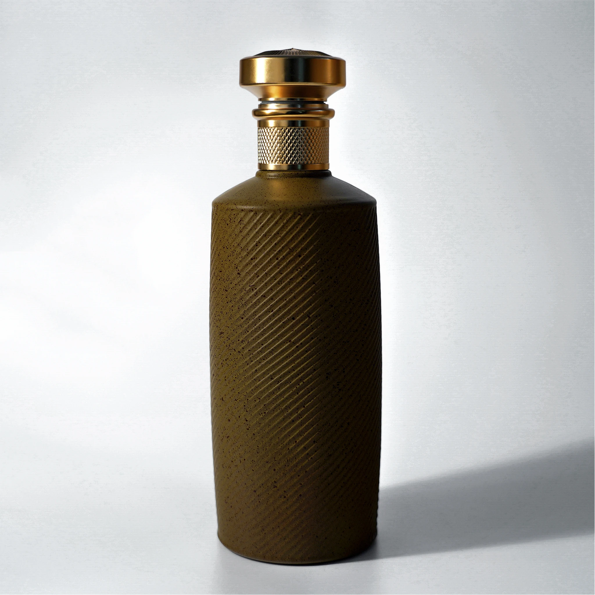 Custom Coating Bottle Label and Spraying High Quality 500ml Whisky Vodka Liquor Glass Bottle