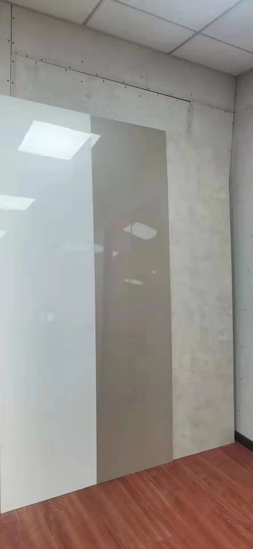 High glossy-finished Kitchen Cabinet Modern Style plywood Board Complete Set for small kitchen