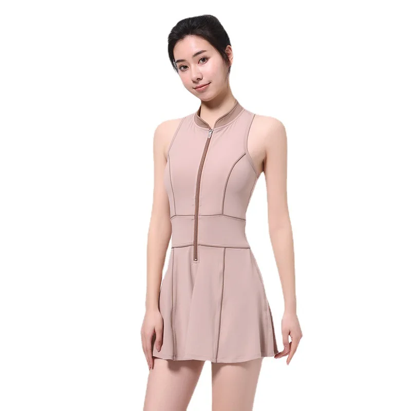 Spring/summer 2022 New clash-colored nude sports tennis fitness dress Zip-up sexy slimming sleeveless yoga wear