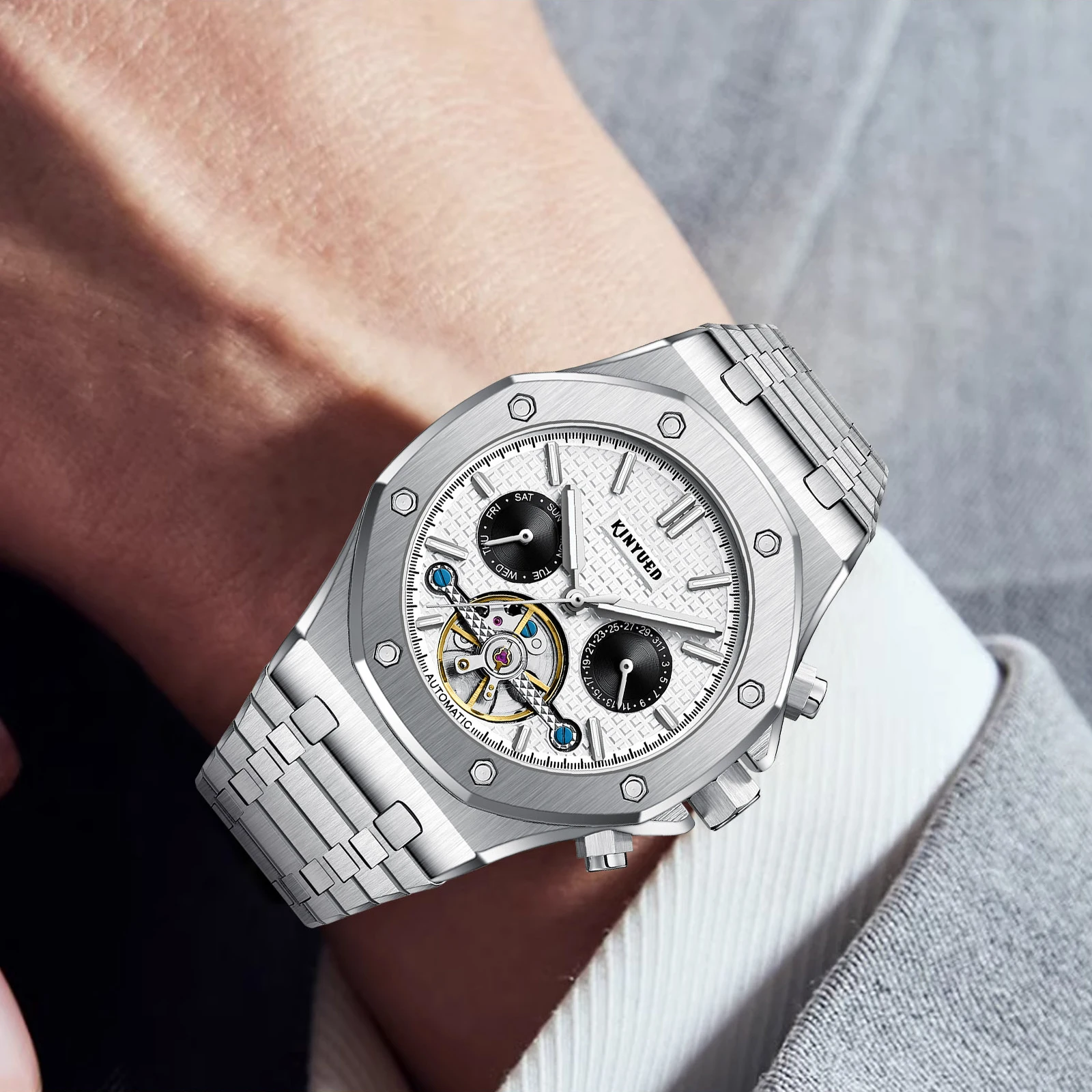 2024 Man Fashion trend New design Sports Mechanical Watch Top quality Luxury Luxury 5 ATM custom watch