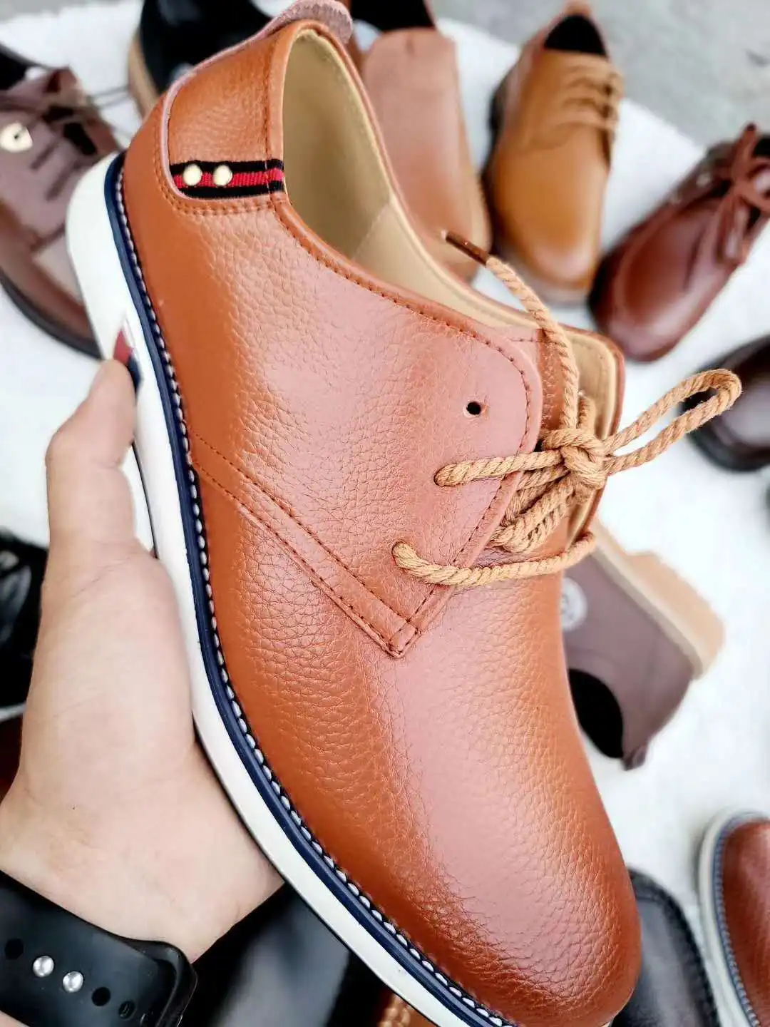 
Factory Delivery Price Black Men Shoes Leather 