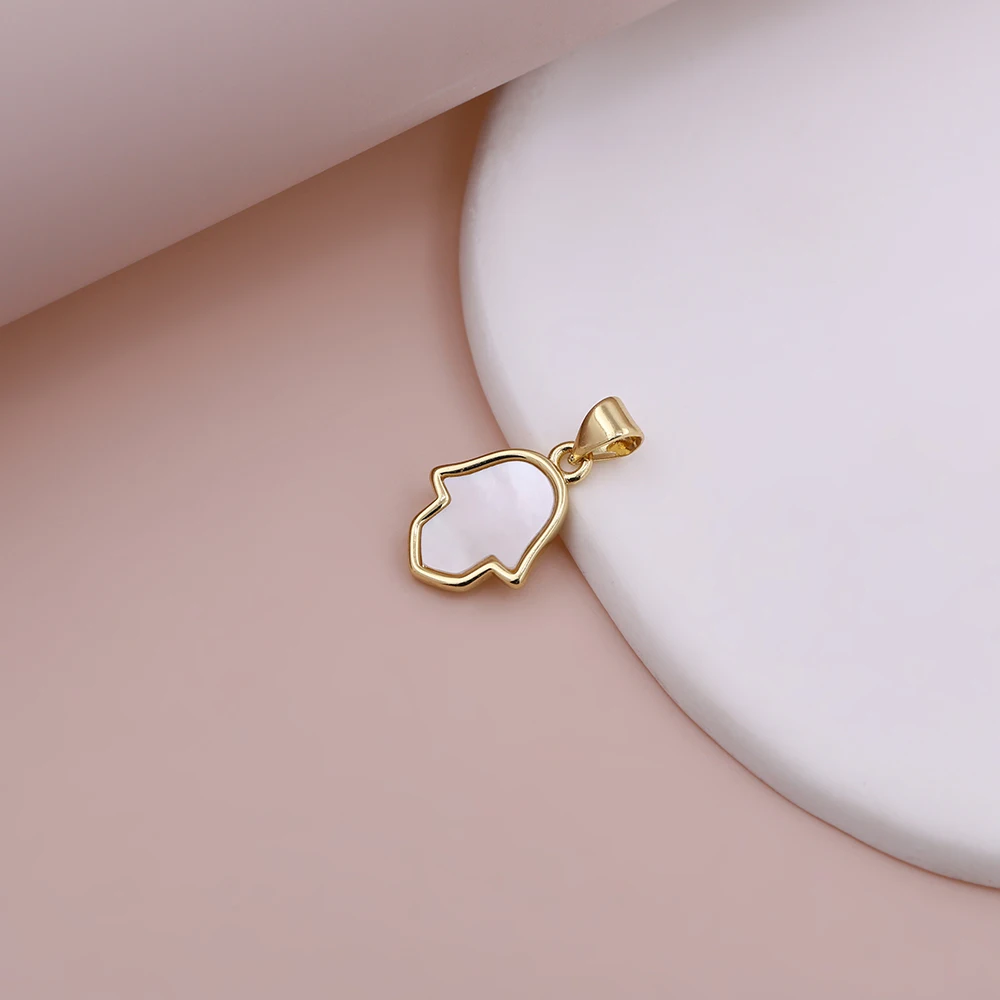 Fashion Jewelry Findings Components Natural Mother of Pearl Dainty Tiny Hamsa Hand Charms Pendants For Jewelry Making