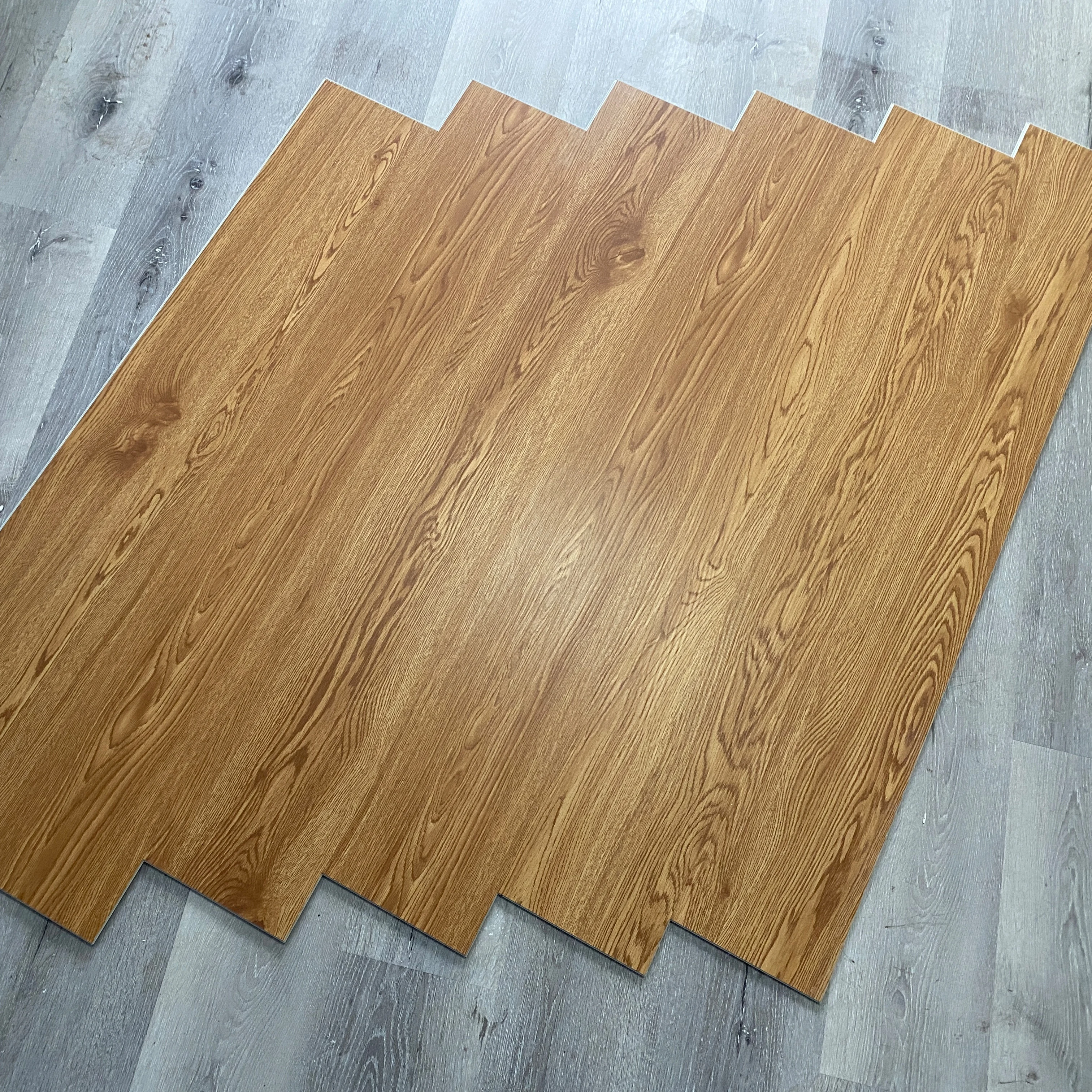 2023 hot selling wood color waterproof durable PVC flooring for home