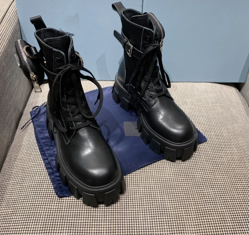 women shoes leather anti-skid zipper-up black martin boots platform black high heel shoes pocket wallet hiking boots