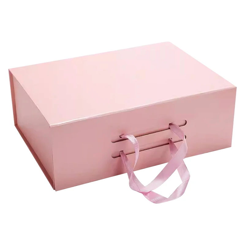 Custom luxury white magnet flap clothing paper box foldable magnetic closure gift boxes with black ribbon