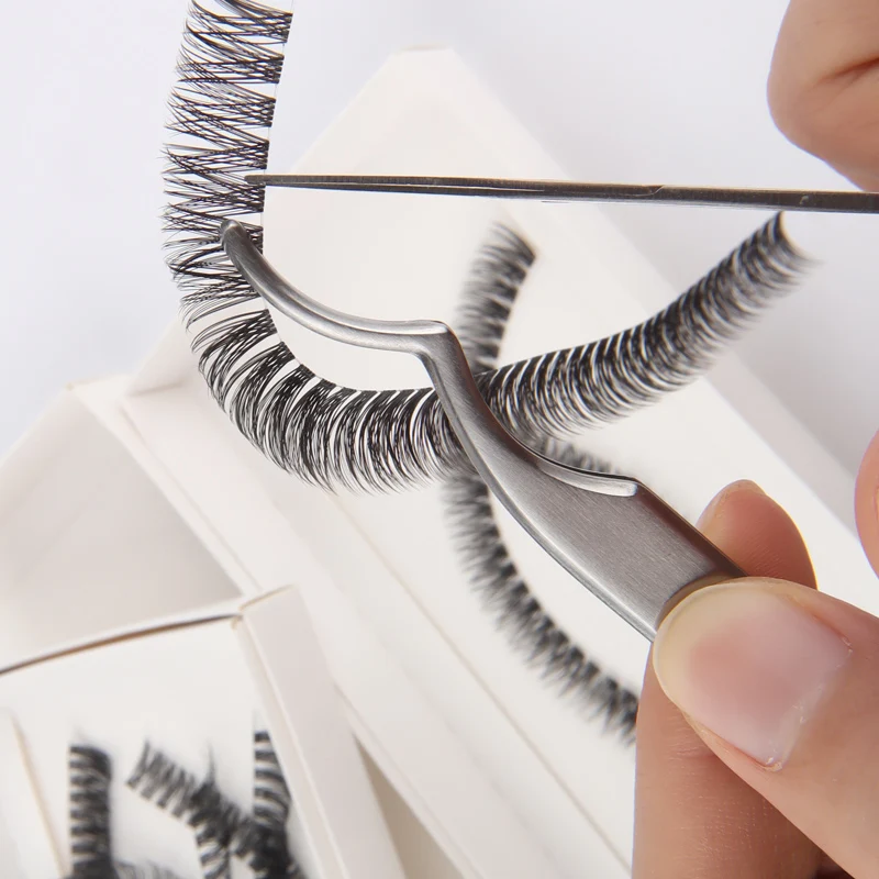 Hollyren 3D Individual Lash Medium Flare Extra Long Cluster Lashes Korean Silk Lash Clusters At Home Beauty With Customization