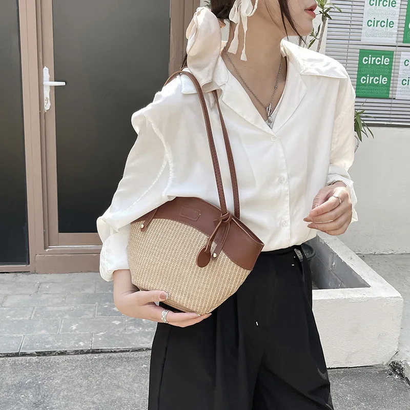 2022 Hot Selling Fashion Women Beach Straw Bag Machine Weave Straw Cheap Price Straw Hand Bag Famous Brand Handbags