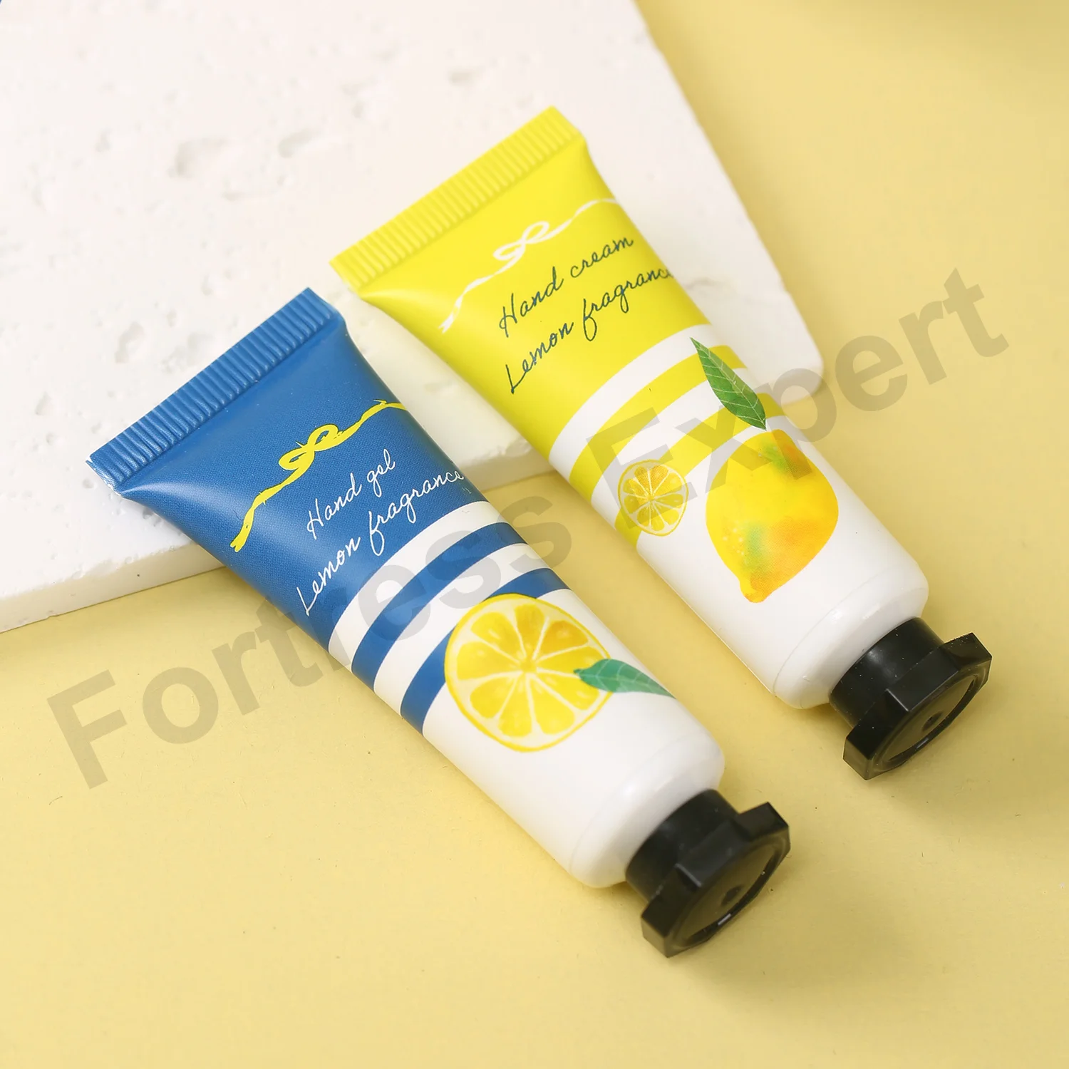OEM Wholesalers Private Label  Mini Natural Organic Factory Moisturizing skin care hand cream New Design gift set