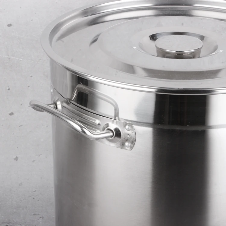 home brewing equipment beer barrel with thermometer and valve Wine making boiler