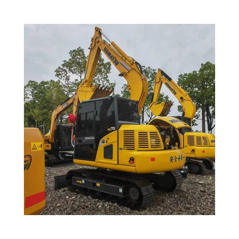 Komatsu PC70-8 Used Excavator 7 Ton Secondhand Excavator Digger Compliant with EPA Japan Original 11 Provided 6200 Wonder Engine