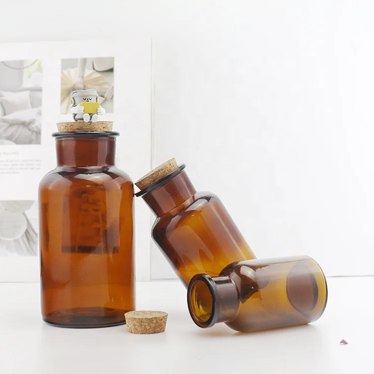 250ml 500ml aromatherapy glass bottles unique empty amber candle jars with lids in bulk