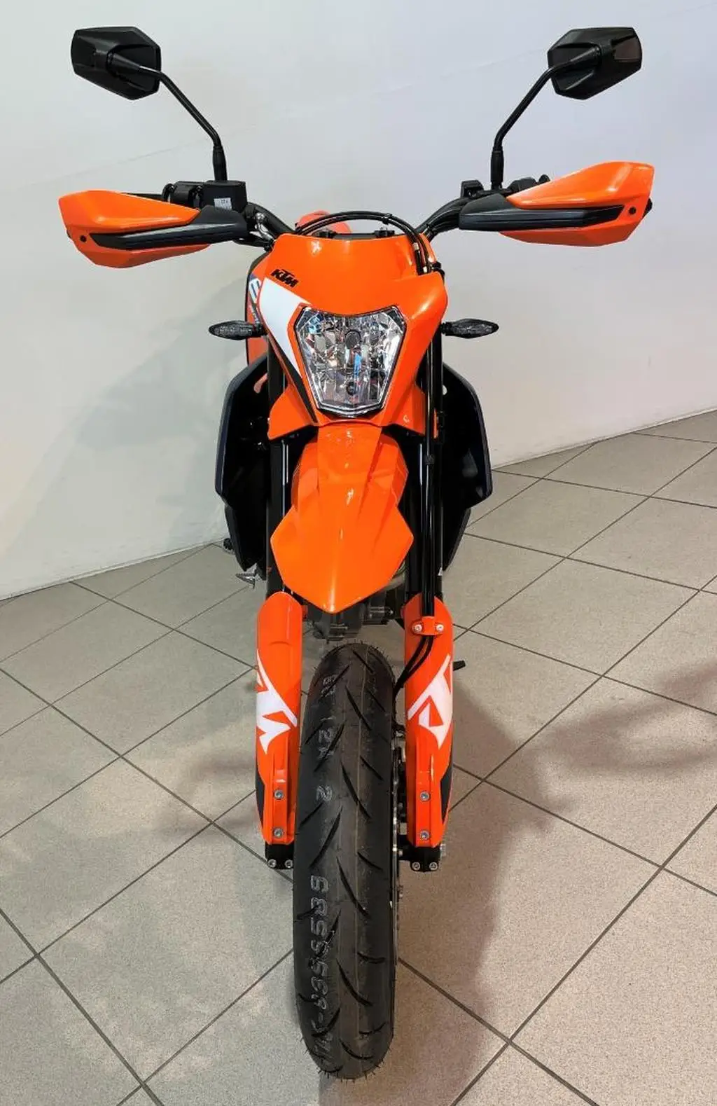Отличный запас 2024 KTM 690 SMC R 690cc электрические мотоциклы внедорожные велосипеды мотоцикл