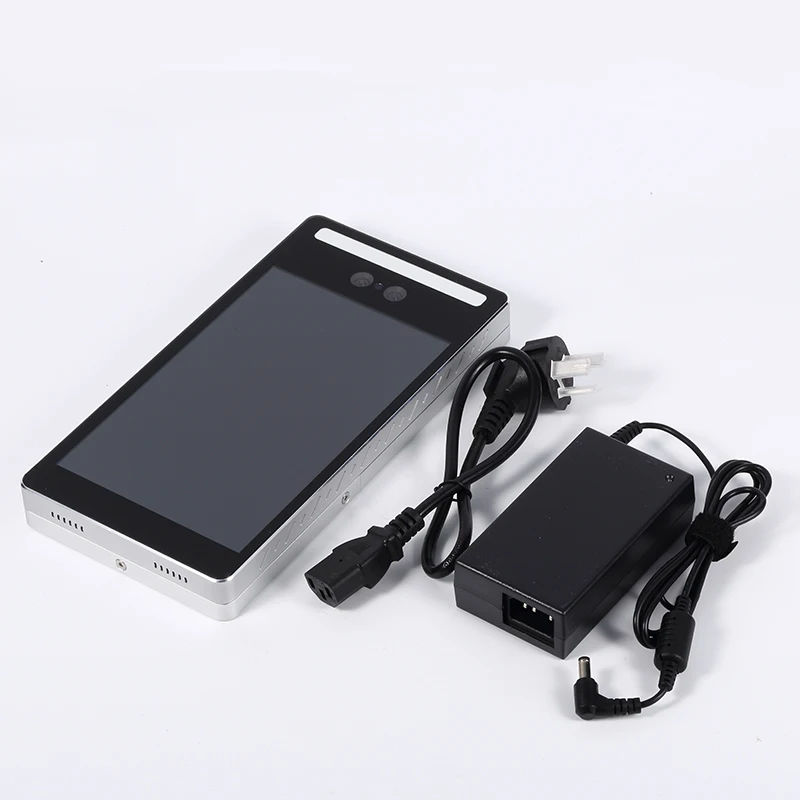 Система видеонаблюдения с функцией распознавания лиц для интегрированной Машинки с динамическим распознаванием лиц