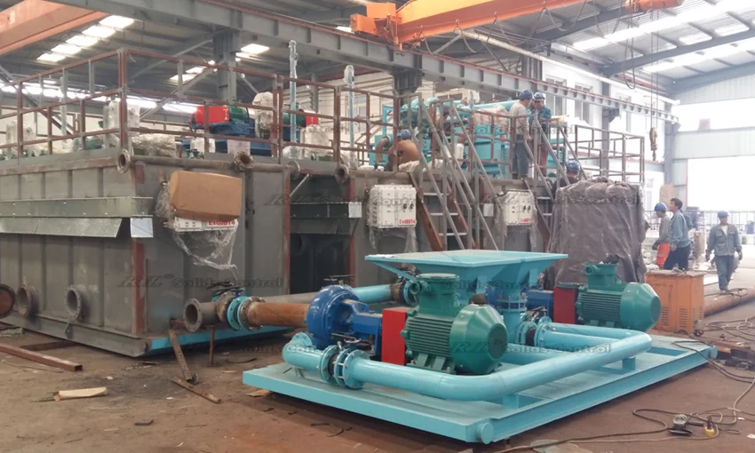 Oilfield equipment workover rig system mud mixing tank