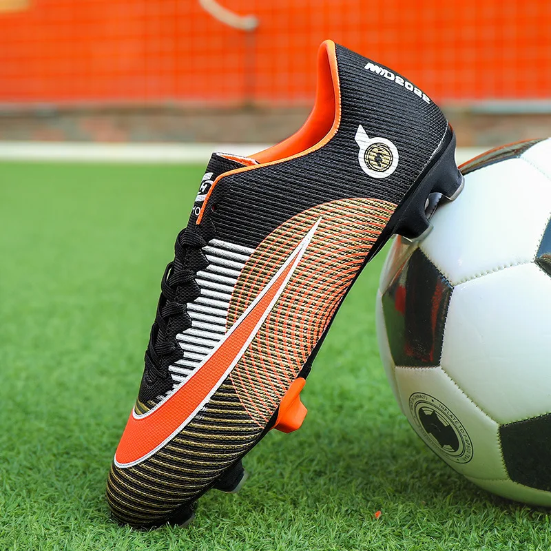 2022 New Youth Outdoor Football Shoes Professional Competition Training Shoes