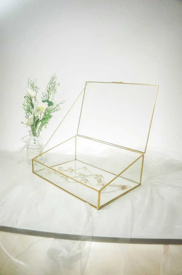 Golden Vintage Glass Lidded Boxs Rectangular And Brass Gold Mirror Tray Trinket Packaging Jewellery Organiser Glass Box
