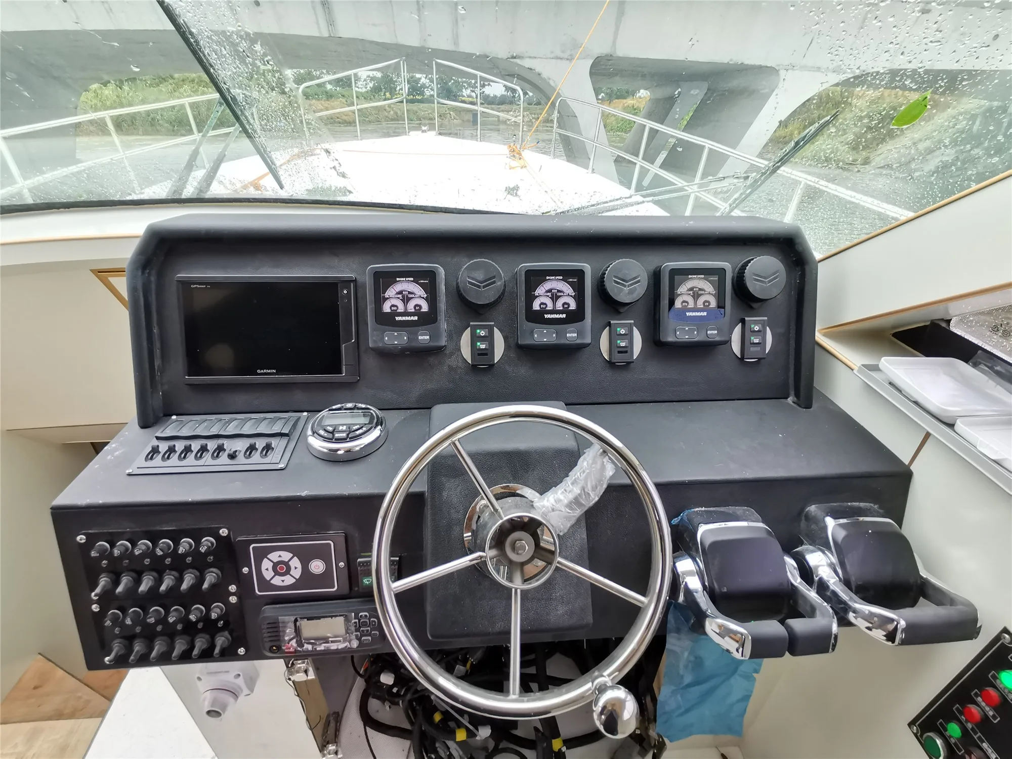 Grandsea 52ft Fiberglass Cabin Cruiser Yacht Speed Farsea Pleasure Fishing Boats for sale