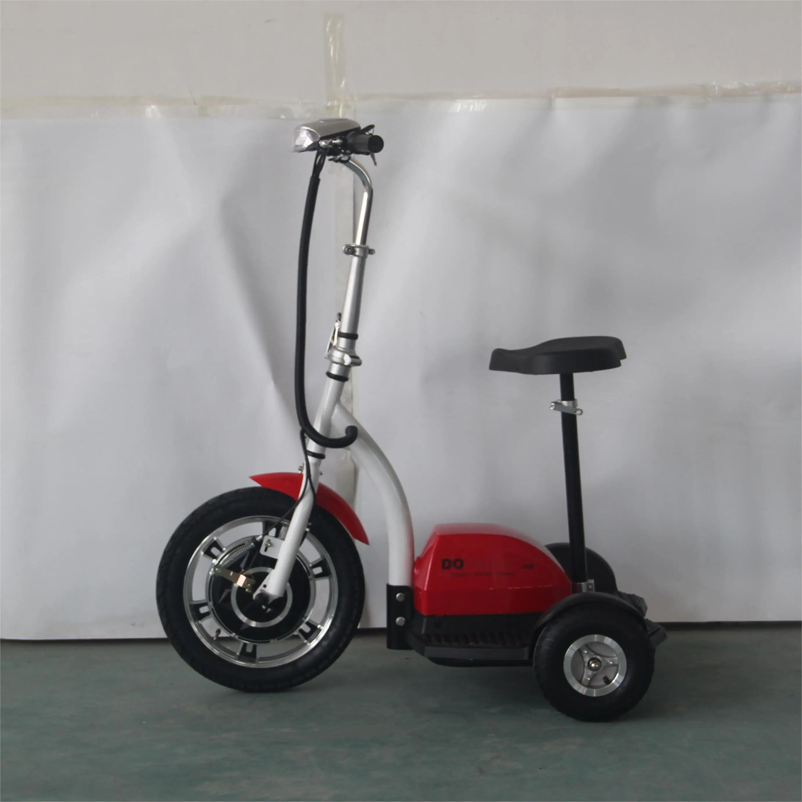 3 Wheels Elderly Electric Scooter Disabled Handicapped Folding Mobility Scooter for Seniors