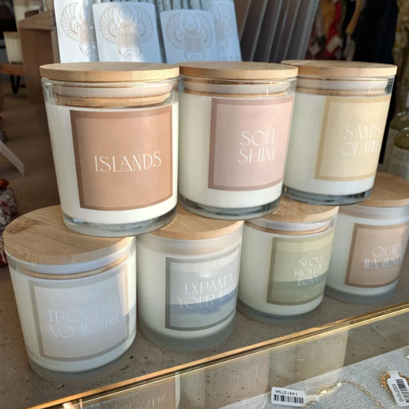 Home Decor Scented Candle Gift Set Private label luxury soy wax scented candles with wood lid For Birthday Valentines Gift