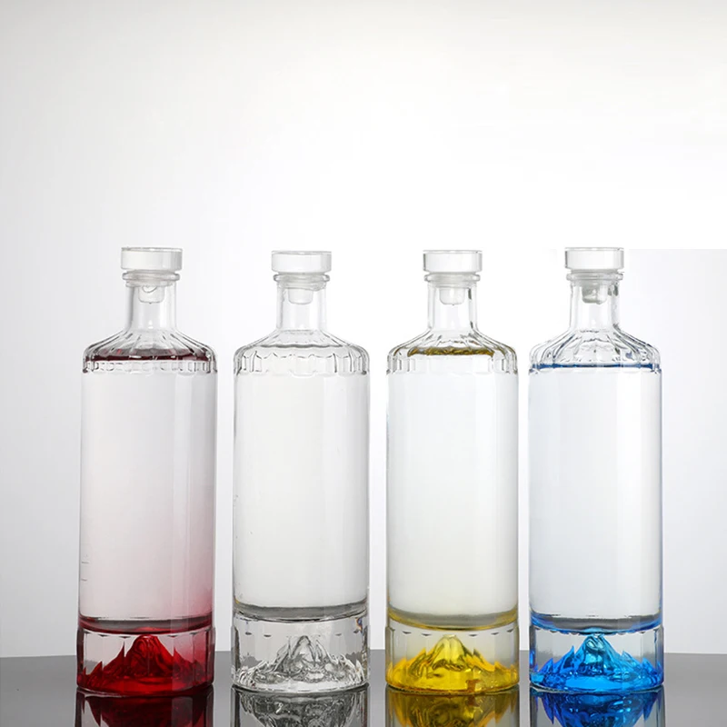 Wholesale 500ml luxury glass wine bottle gin vodka bottle, glass cap