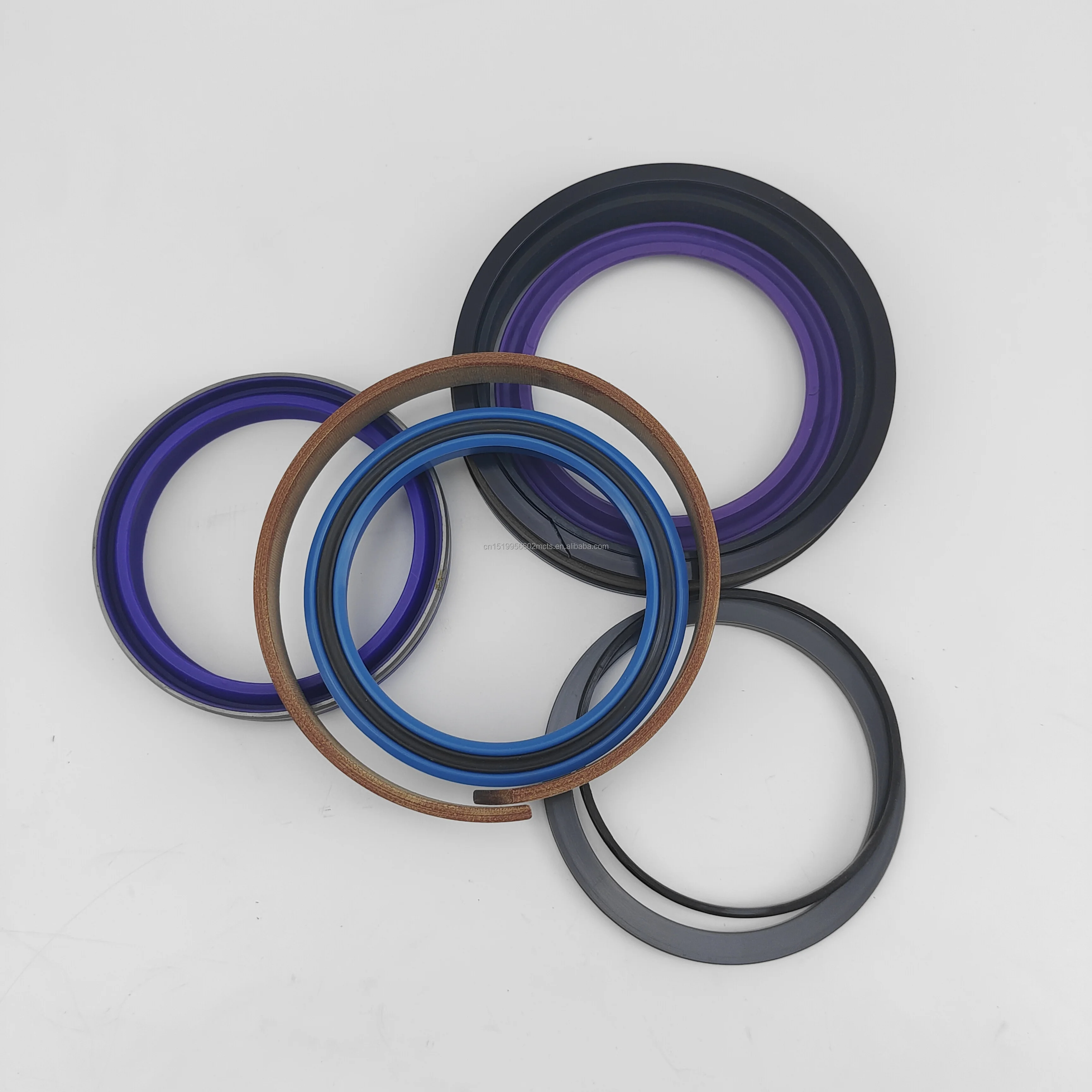 Komatsu D85EX-15 Bulldozer  Service Kit For Ripper Lift Cylinder 707-98-43660 Komatsu  Bulldozer Parts Komatsu  Parts