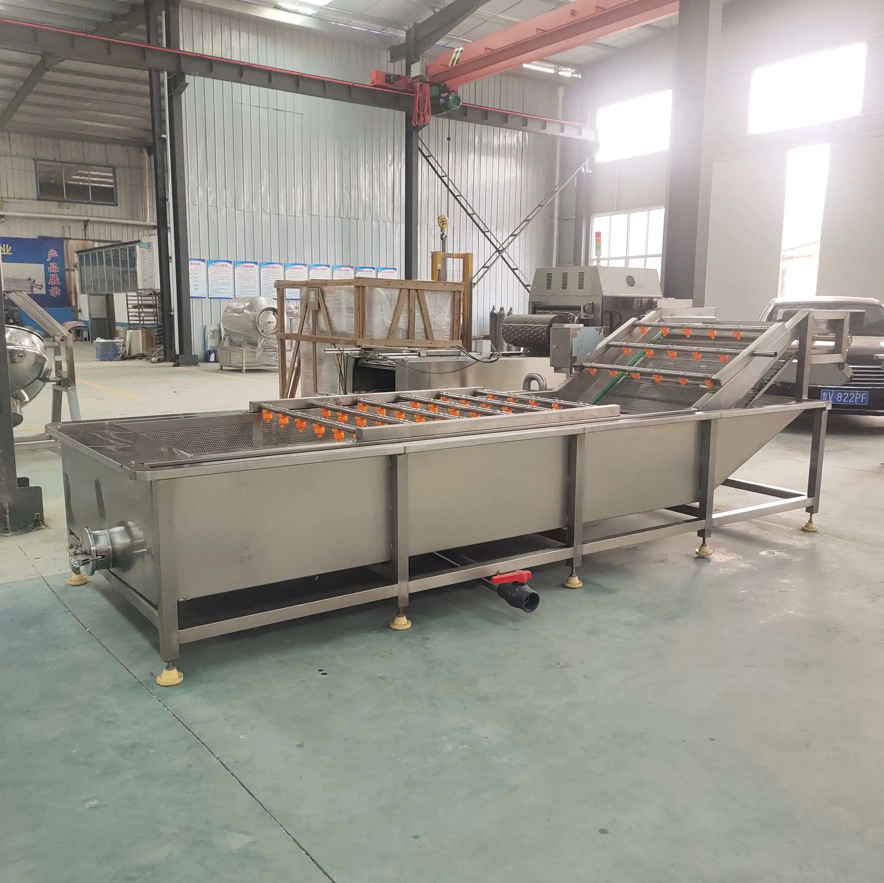 Multifunctional Industrial Fruit and Vegetable Washer Air Bubble Continuous Machine