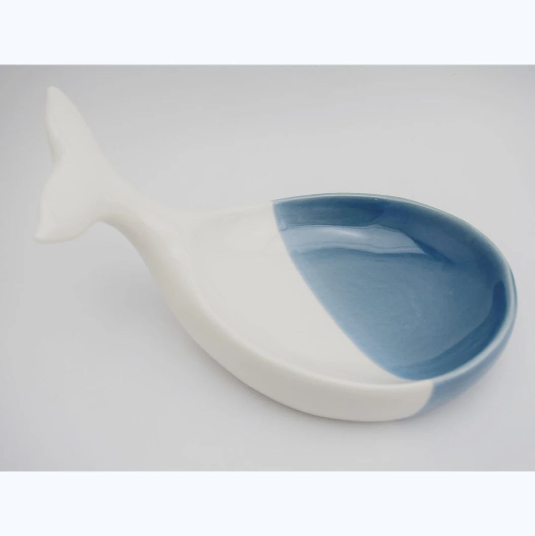 Hot Selling Ceramic Dinnerware Sauce Tray Dish for Home Use Ceramic Plate Fish shape Sauce dish