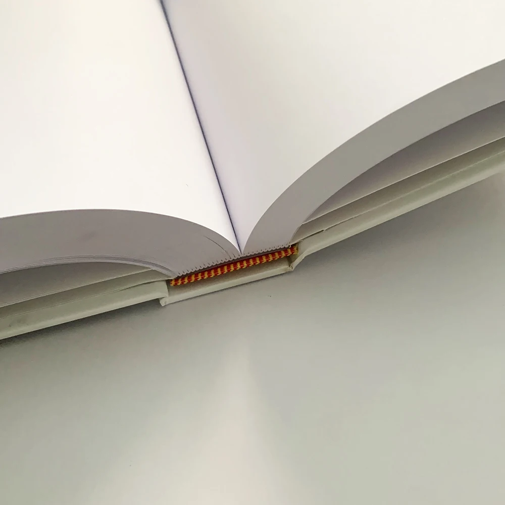 Fashion Home Living Room Channel Modern Leather Blank Book Hardcover Designer Books Box Fake Decoration Luxury Custom Decor Book