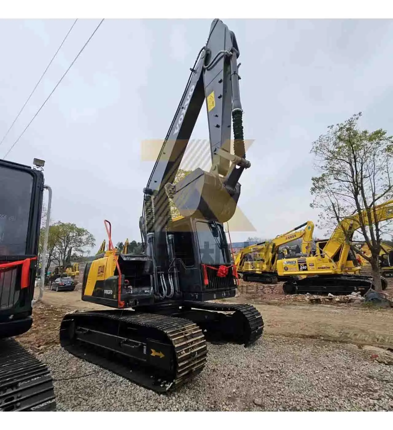 Подержанный экскаватор Volvo Ec140 с отличным состоянием в продаже. Б/у Экскаватор строительная техника
