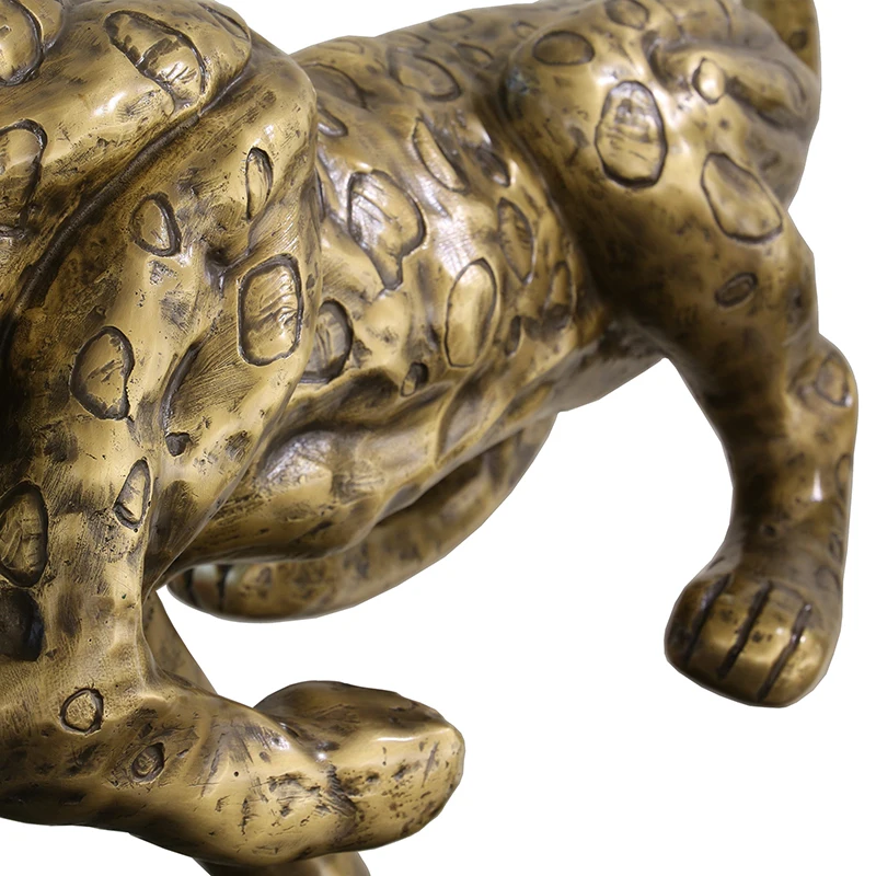 Metal desktop decor Cheetah sculpture home interior decorative items home decor sculpture
