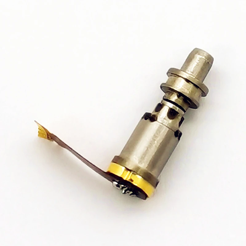 25Gbp/s 1310nm DFB laser diode transmission using InGaAsP to monitor photodiode with Flexible Printed Circuit Board