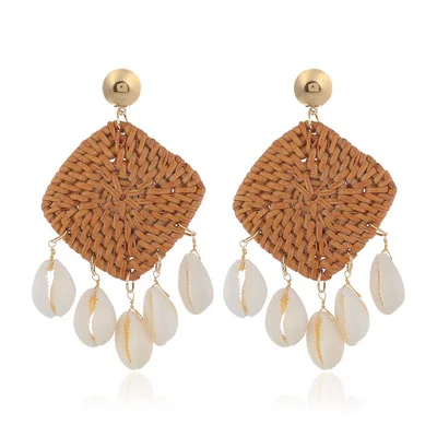 
2021 New Arrivals Hot Selling Good Quality Fashion Sea Conch Rattan Woven National Style Vacation Exclusive Earrings 