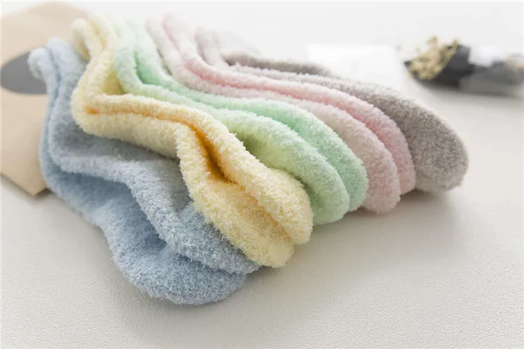 
Wholesale customized socks Woman kids winter fashion Coral fleece cartoon animal lovely floor cushion towel sock 