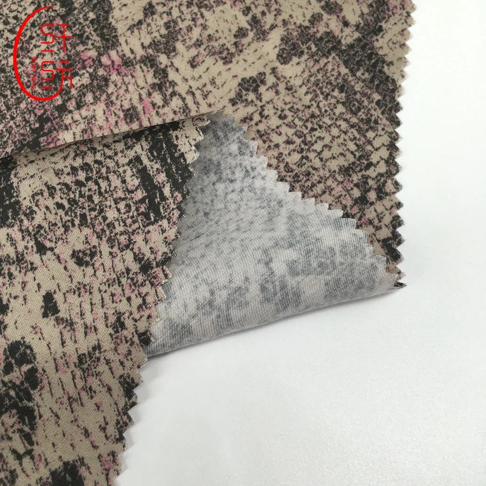 High quality colorful comfortable touch floral printed woven plain rayon fabric for wholesale