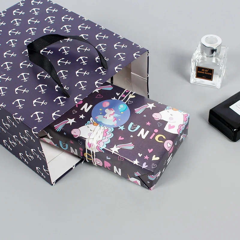 New print handbag CYMK gift bag packaging paper bag wholesale manufacturers customized