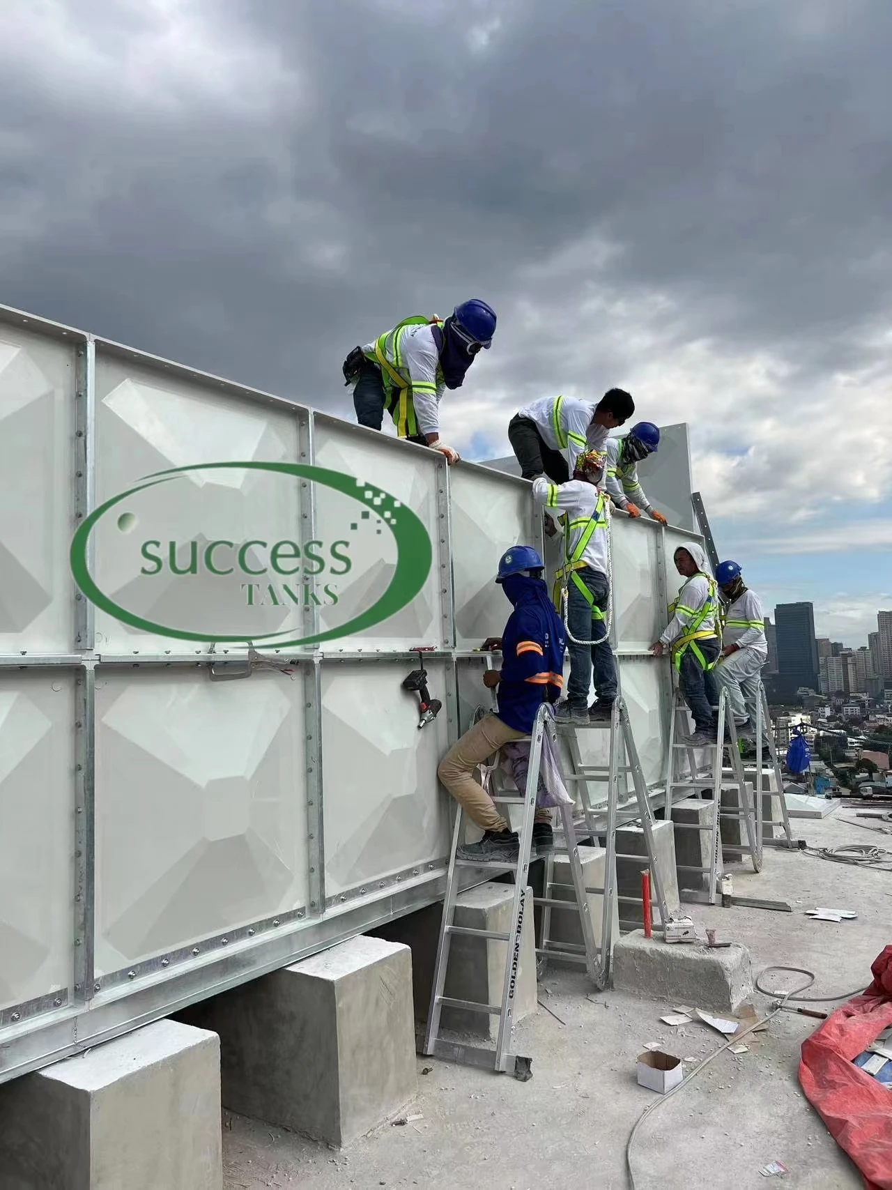 Factory GRP Water Tank customized size  Excellent Corrosion Resistance perfect water storage tank