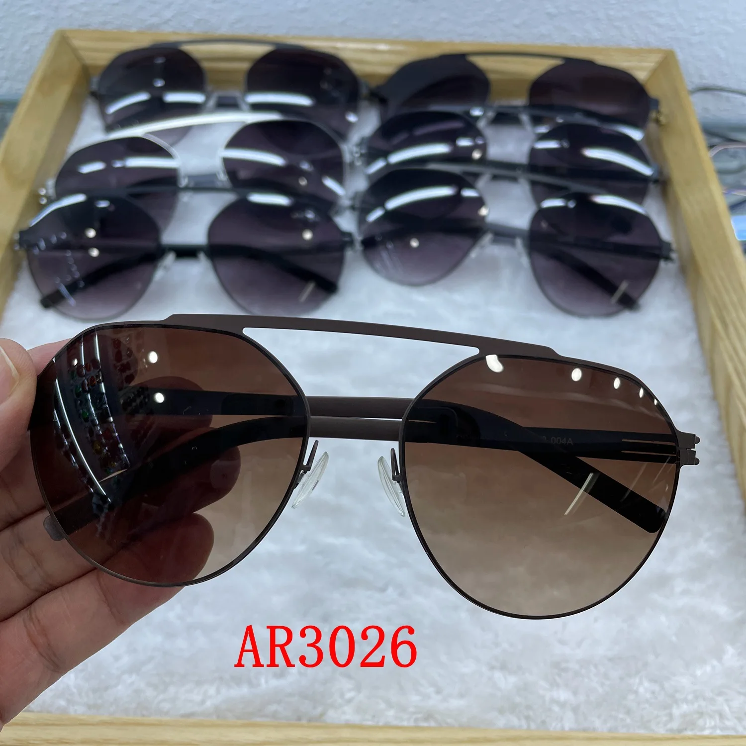 German style sunglasses without screws ultra-light steel plate elastic leg for men and women BERLIN Screwless Shadow