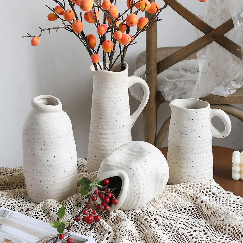 Ins Nordic Style Vintage Classic Jug Vases With Handle Decorative Ceramic Rustic Flower Jug Vases for Home Rustic Decor