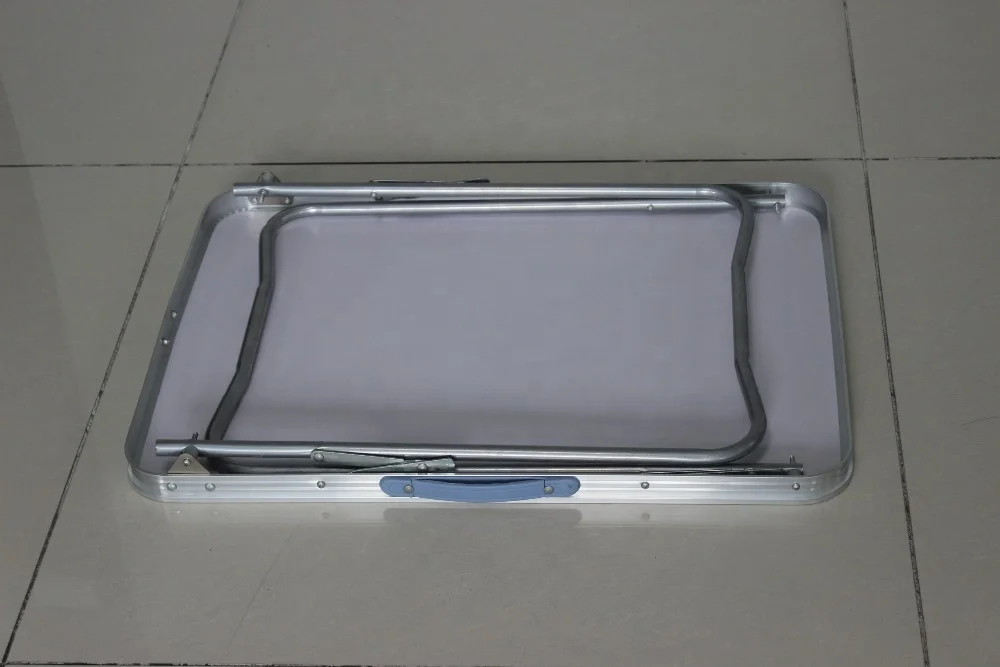 Small Portable 80*60*66cm Metal Folding Table Modern Design Outdoor Furniture for Camping