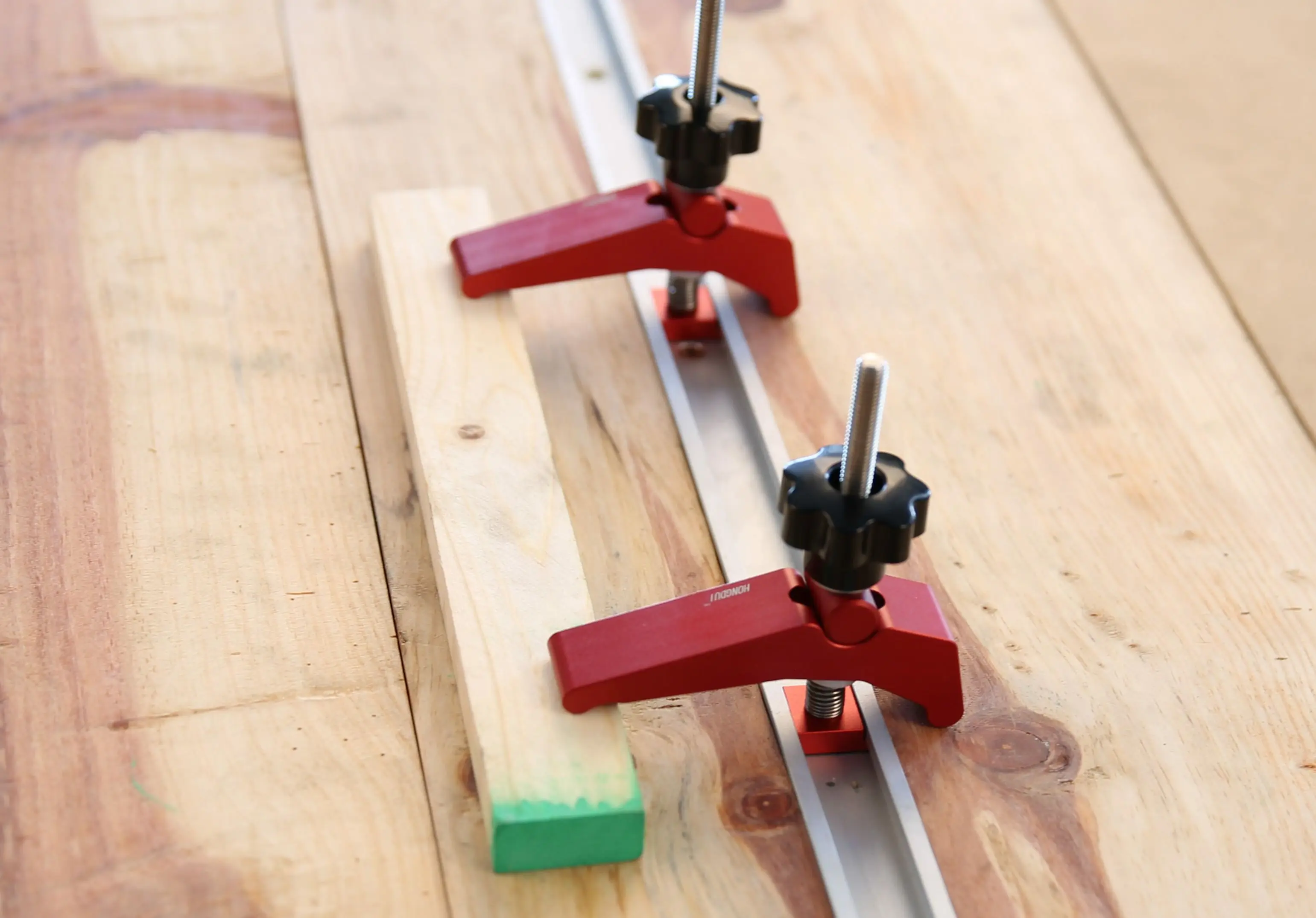 New Quick Acting Hold Down Set T-Slot Clamp T-Track Woodworking For Wood