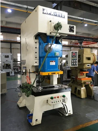 High Precision Power Punch Press Machine With Decoiler Straightener NC Feeder Machine For Metal Hardware Parts Stamping